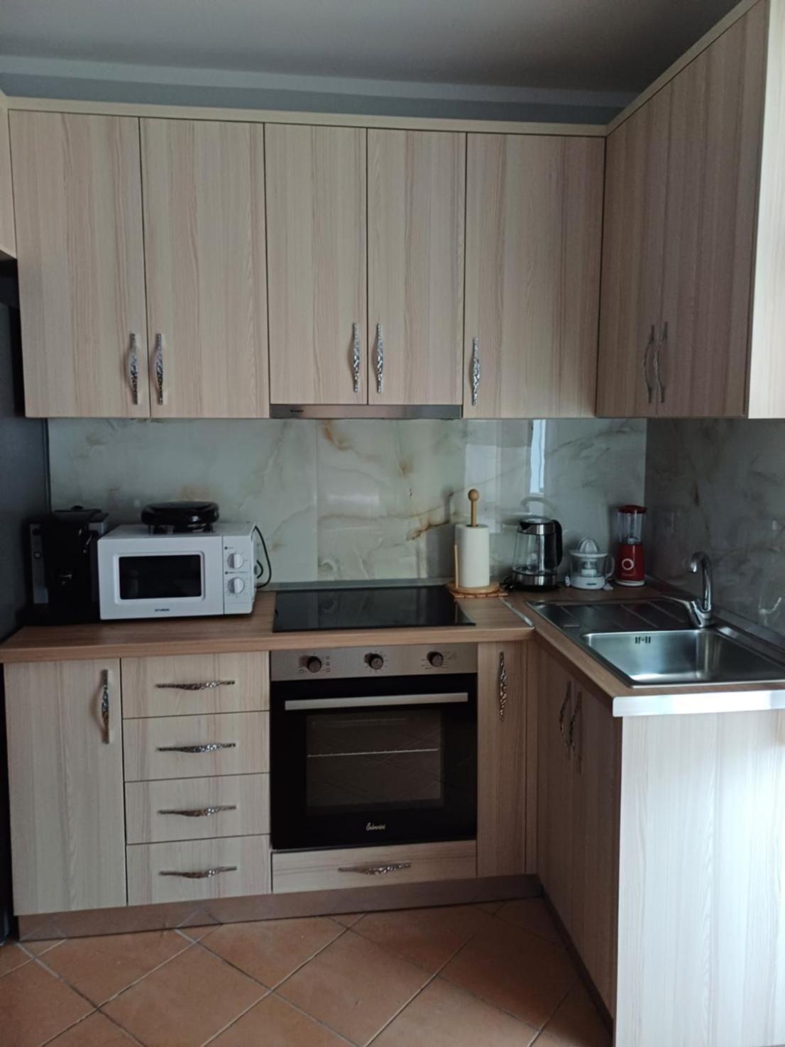 Apartamenti Vero ติรานา ภายนอก รูปภาพ